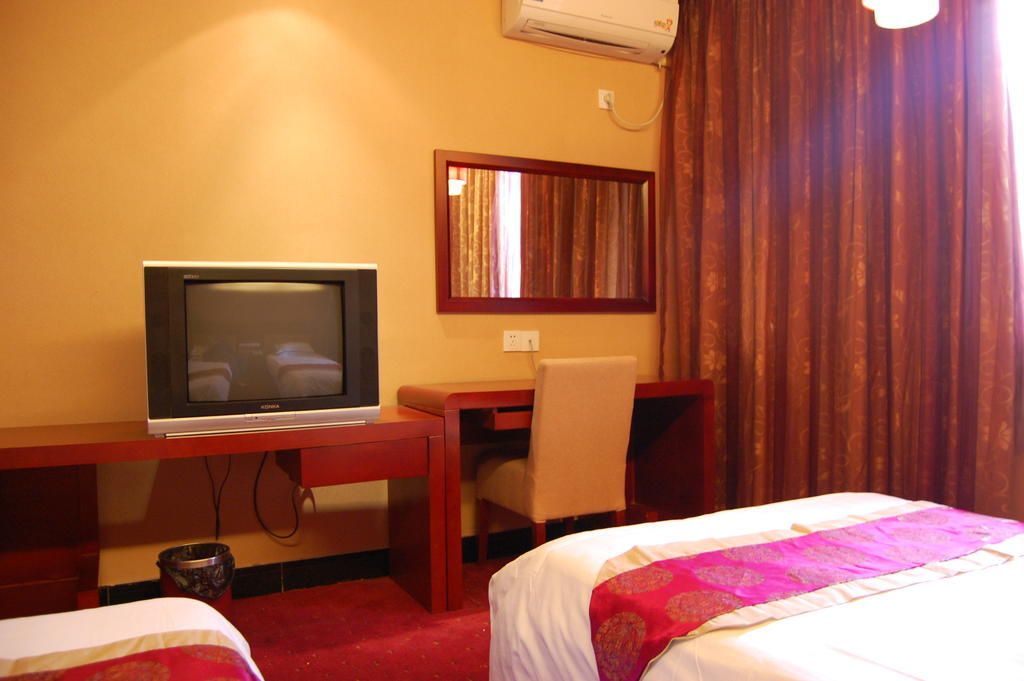Jinyao Business Hotel Іу Номер фото